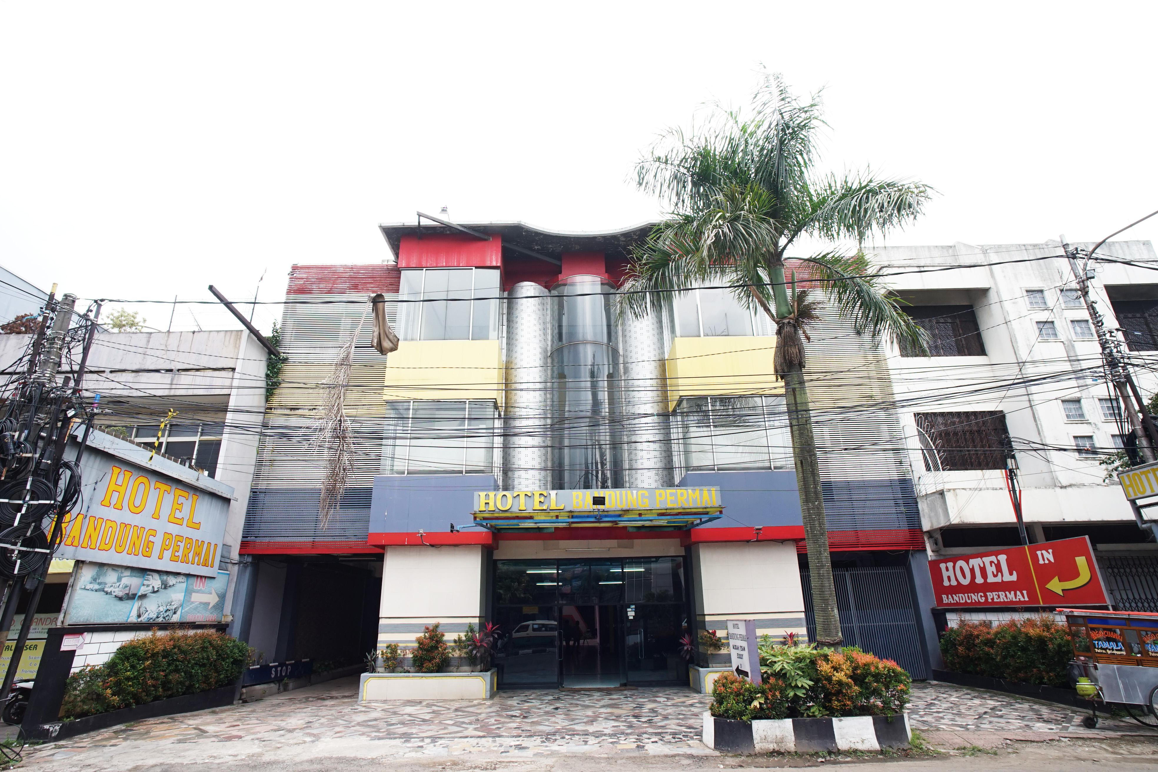 Hotel Bandung Permai Kültér fotó